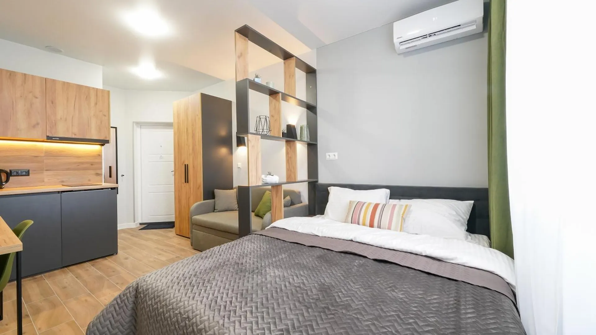Myfreedom Апартаменти Метро Почайна Kyjev Apartmán