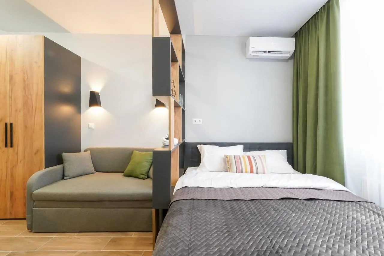 Myfreedom Апартаменти Метро Почайна Kyiv Apartment
