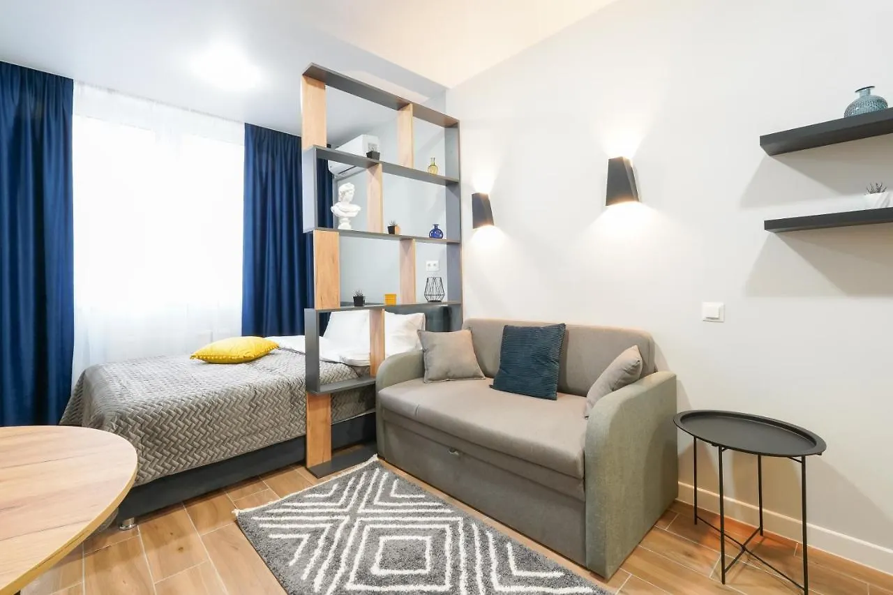 Myfreedom Апартаменти Метро Почайна Kyiv Apartment