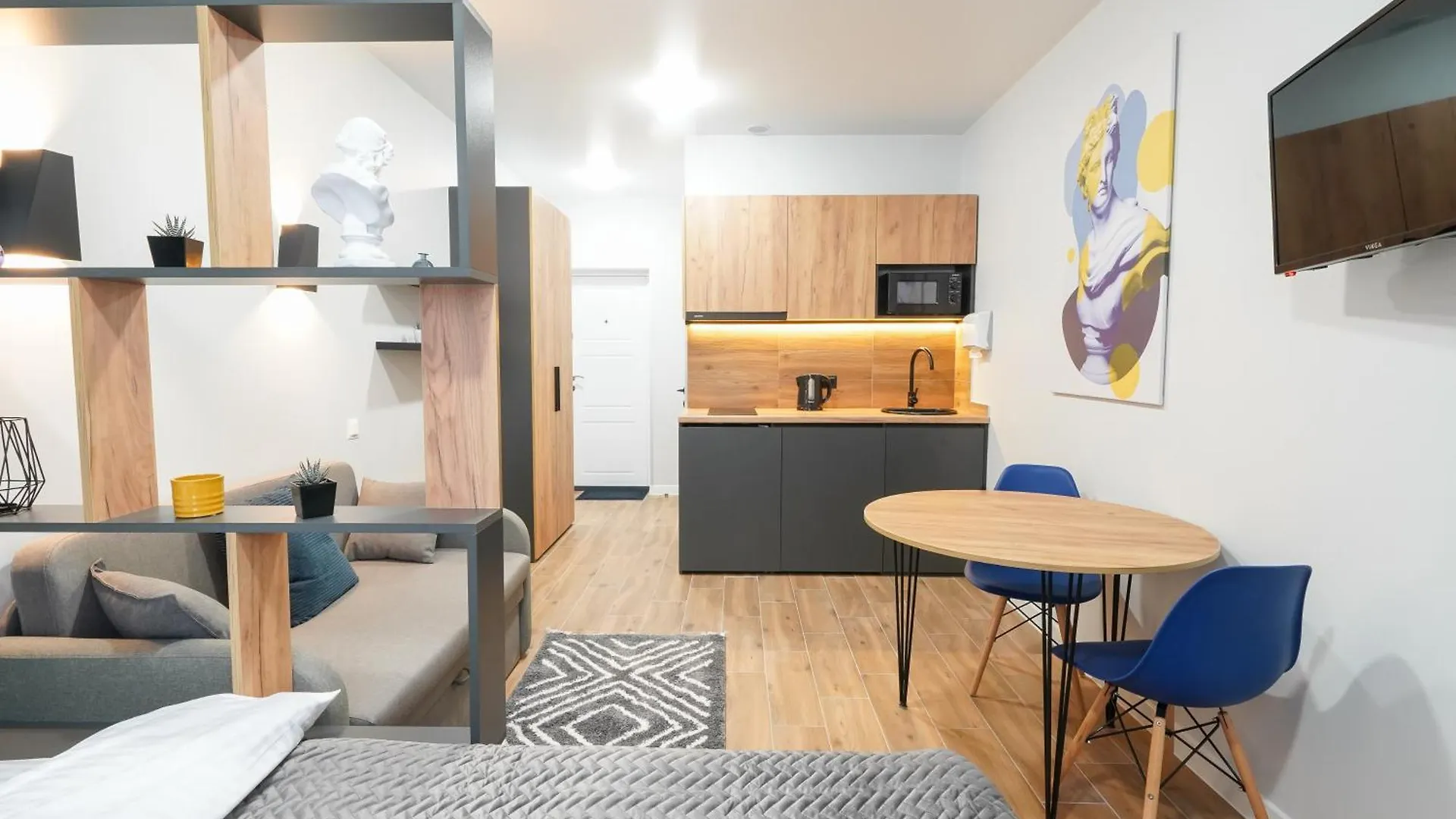 Apartment Myfreedom Апартаменти Метро Почайна Kyiv